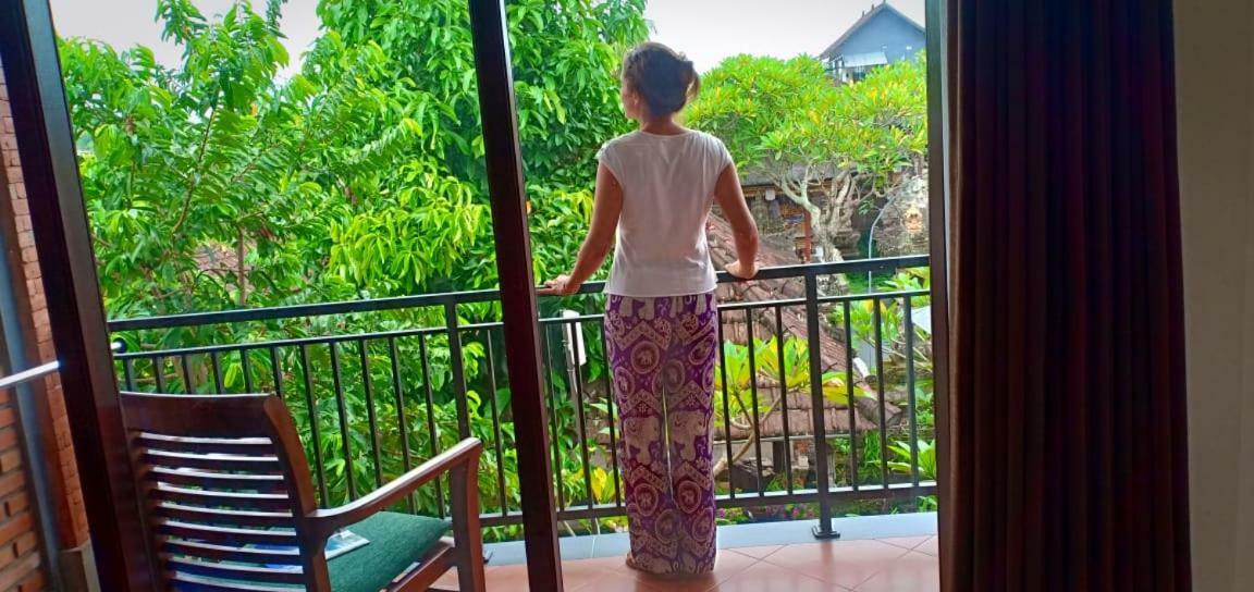 Ubud Taksu Homestay Extérieur photo