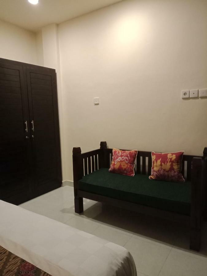Ubud Taksu Homestay Extérieur photo